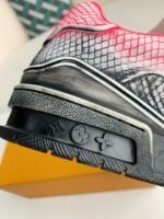 LOUIS VUITTON TRAINER SNEAKERS - Image 13