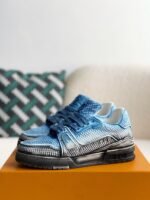 LOUIS VUITTON TRAINER SNEAKERS - Image 2