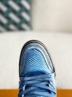 LOUIS VUITTON TRAINER SNEAKERS - Image 9