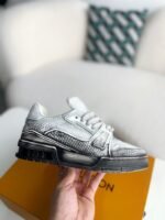 LOUIS VUITTON TRAINER SNEAKERS - Image 6