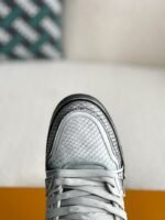 LOUIS VUITTON TRAINER SNEAKERS - Image 8