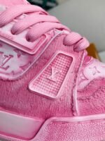 LOUIS VUITTON TRAINER SNEAKERS - Image 11