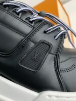LOUIS VUITTON TRAINER Maxi SNEAKERS - Image 11