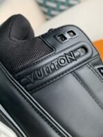 LOUIS VUITTON TRAINER Maxi SNEAKERS - Image 12