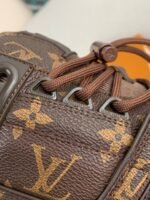 LOUIS VUITTON TRAINER SNEAKERS - Image 14