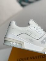 LOUIS VUITTON TRAINER Sneakers - Image 6