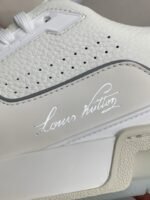 LOUIS VUITTON TRAINER Sneakers - Image 25