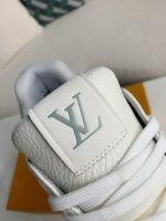 LOUIS VUITTON TRAINER Sneakers - Image 26