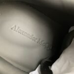 Alexander McQueen MQ golden cowhide tail Aircushion bottom Sneakers - Image 12