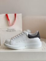 Alexander McQueen MQ Dark grey velvet tail Sneakers - Image 4