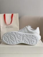 Alexander McQueen MQ white cowhidetail Sneakers - Image 9