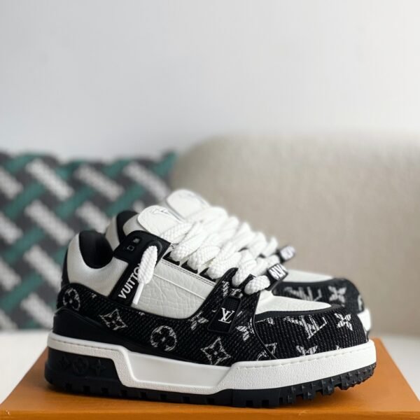 LOUIS VUITTON TRAINER 2023Show sty le Sneakers