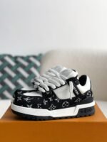 LOUIS VUITTON TRAINER 2023Show sty le Sneakers - Image 2