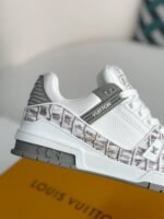 LOUIS VUITTON TRAINER SNEAKERS - Image 7
