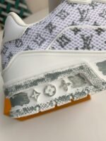 LOUIS VUITTON TRAINER SNEAKERS - Image 12