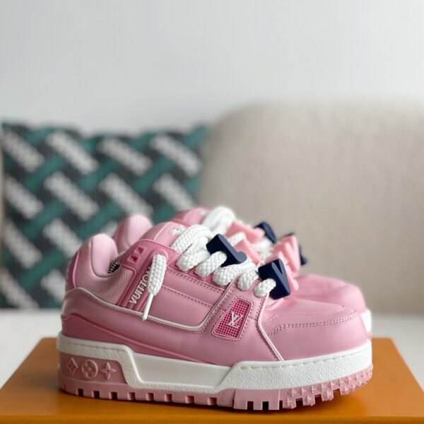 LOUIS VUITTON TRAINER 2023Show sty e Sneakers