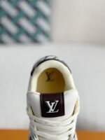LOUIS VUITTON TRAINER SNEAKERS - Image 9