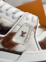LOULOUIS VUITTON CASUAL SNEAKERS - Image 11