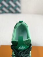 LOUIS VUITTON RUNNER TATIC sneakers - Image 9