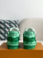 LOUIS VUITTON TRAINER SNEAKERS - Image 3