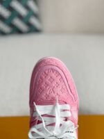 LOUIS VUITTON TRAINER SNEAKERS - Image 8