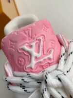 LOUIS VUITTON TRAINER SNEAKERS - Image 10