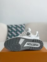LOUIS VUITTON TRAINER SNEAKERS - Image 5