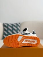 LOUIS VUITTON TRAINER SNEAKERS - Image 5