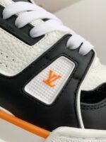 LOUIS VUITTON TRAINER SNEAKERS - Image 11