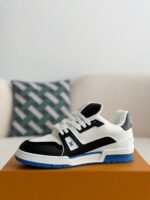 LOUIS VUITTON TRAINER SNEAKERS - Image 4