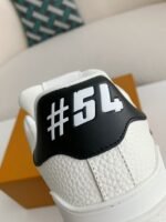 LOUIS VUITTON TRAINER SNEAKERS - Image 15