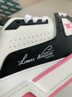 LOUIS VUITTON TRAINER SNEAKERS - Image 13