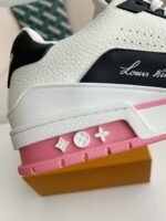 LOUIS VUITTON TRAINER SNEAKERS - Image 14