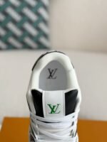 LOUIS VUITTON TRAINER SNEAKERS - Image 8
