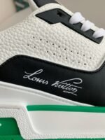 LOUIS VUITTON TRAINER SNEAKERS - Image 13