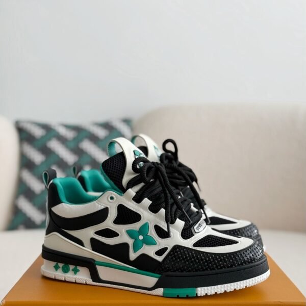 LOUIS VUITTON RUNNER TATIC sneaker