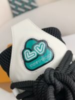 LOUIS VUITTON RUNNER TATIC sneaker - Image 10