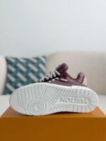 LOUIS VUITTON TRAINER SNEAKERS - Image 5