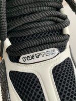 LOUIS VUITTON RUNNER TATIC sneakers - Image 11