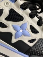 LOUIS VUITTON RUNNER TATIC sneakers - Image 12