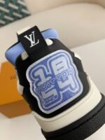 LOUIS VUITTON RUNNER TATIC sneakers - Image 14