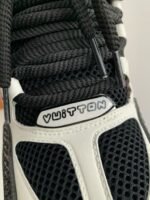 LOUIS VUITTON RUNNER TATIC sneakers - Image 11
