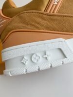 LOUIS VUITTON TRAINER SNEAKERS - Image 12