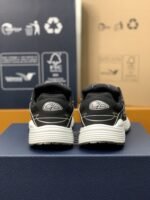 DIOR NEW ARRIVAL B30 Clunky Sneaker - Image 3