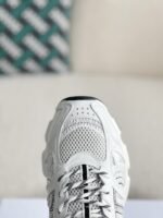 DlOR Running Sneakers - Image 9
