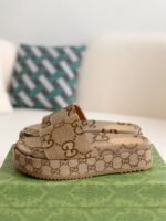 Gucci Ladies Slippers - Image 3