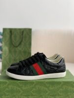 Gucci sneakers Support chip phone sensing - Image 2