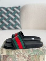 Gucci slippers - Image 2