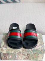 Gucci slippers - Image 3