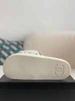 Chanel women's slippers - Image 9